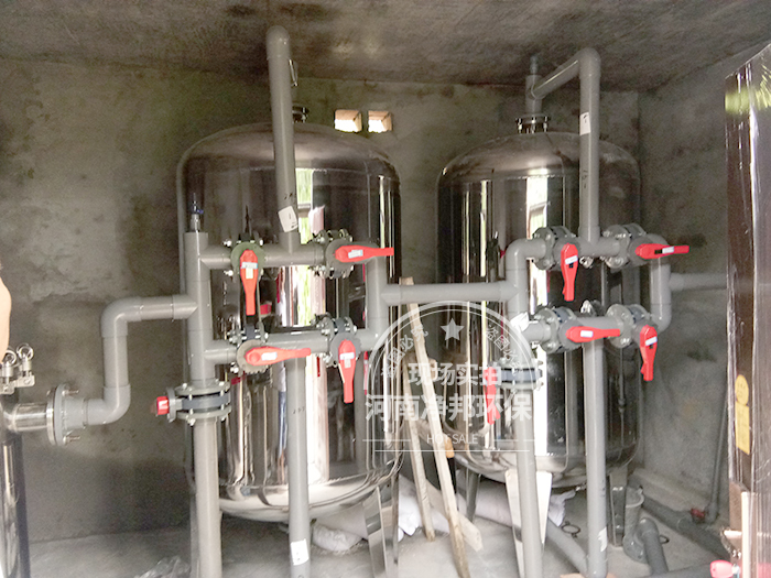 四川蒼溪縣扶貧飲水水庫10噸水處理設備